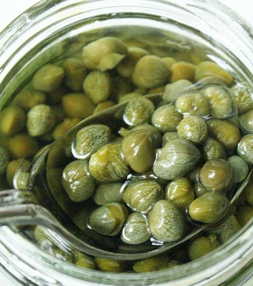 capers in vinegar